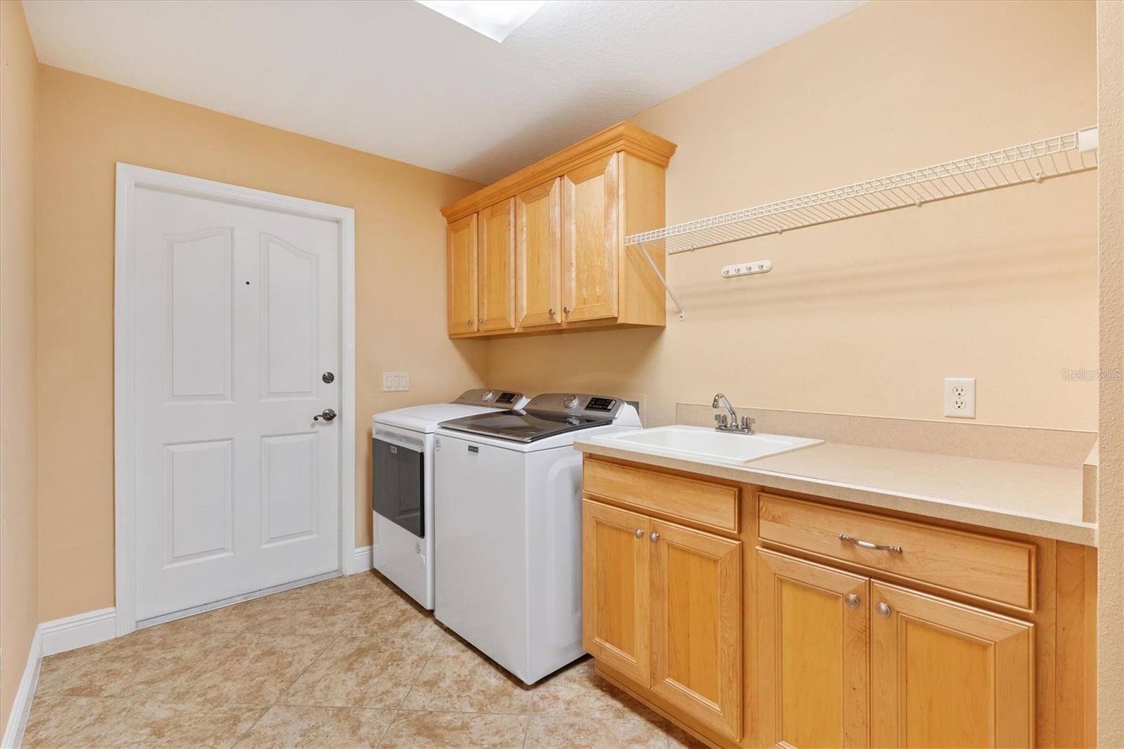 Image 41 of 55 For 1123 Barnacle Terrace