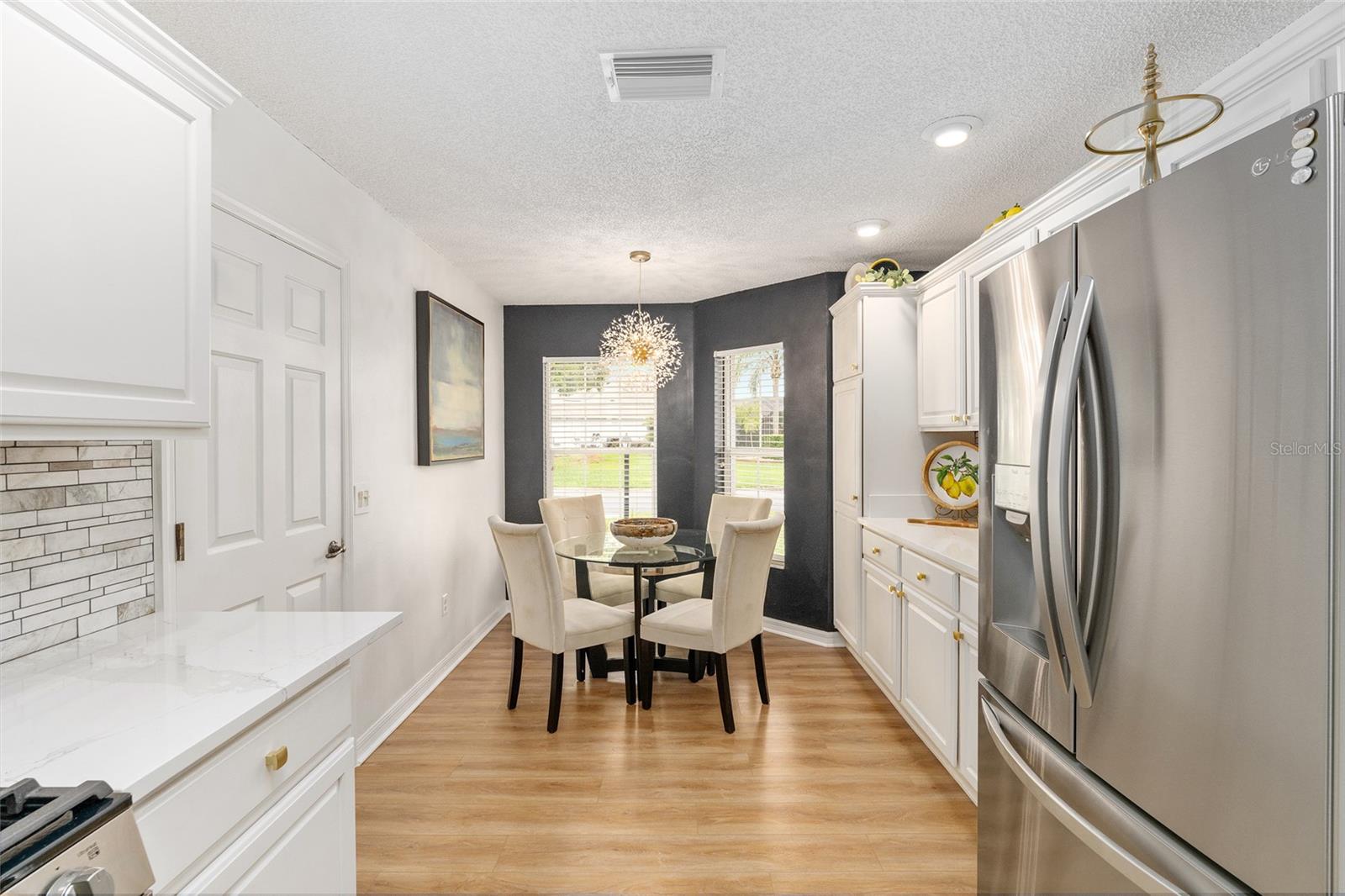 Image 11 of 41 For 467 Weston Manor Drive