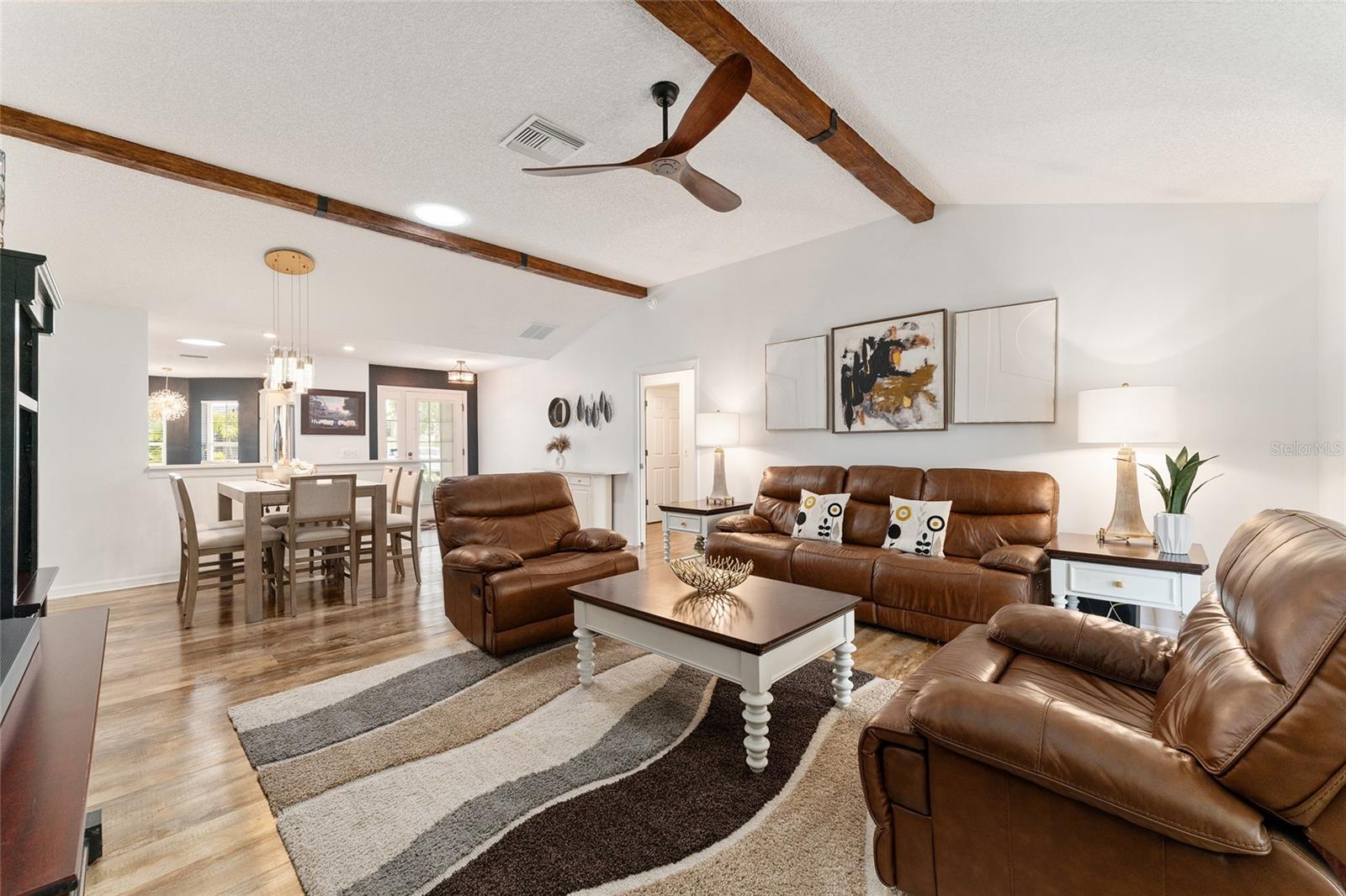 Image 17 of 41 For 467 Weston Manor Drive