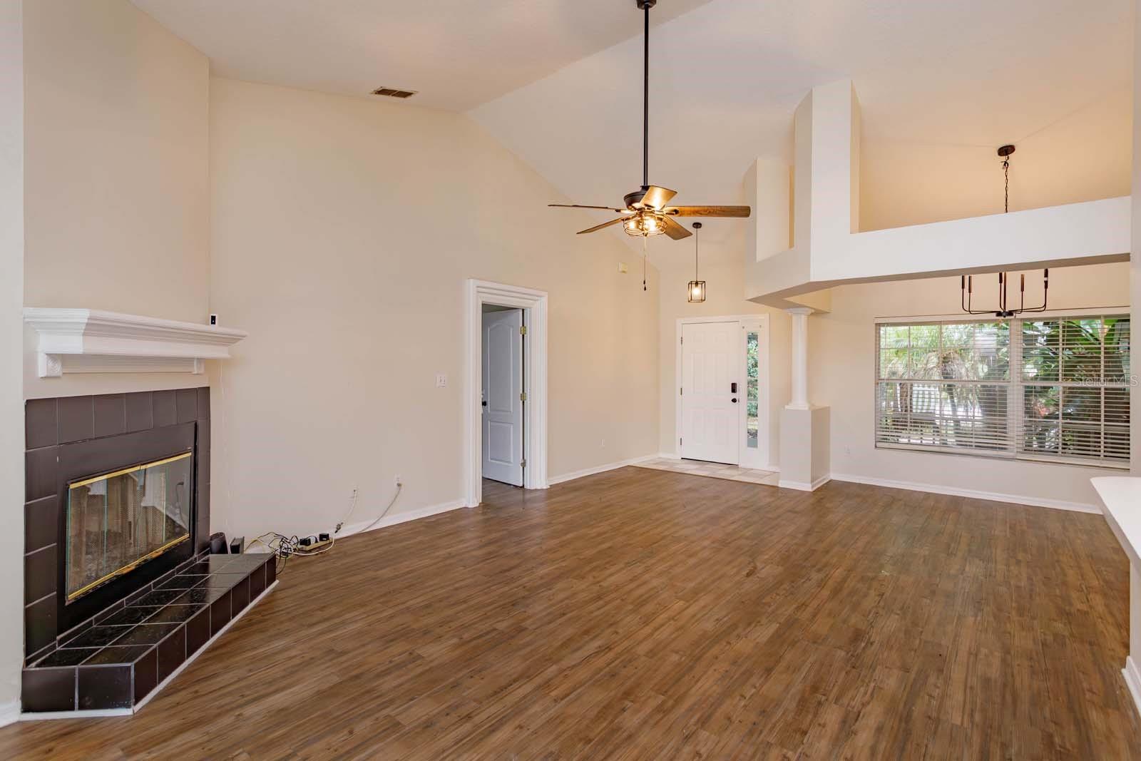 Image 10 of 35 For 11442 Beggs Court