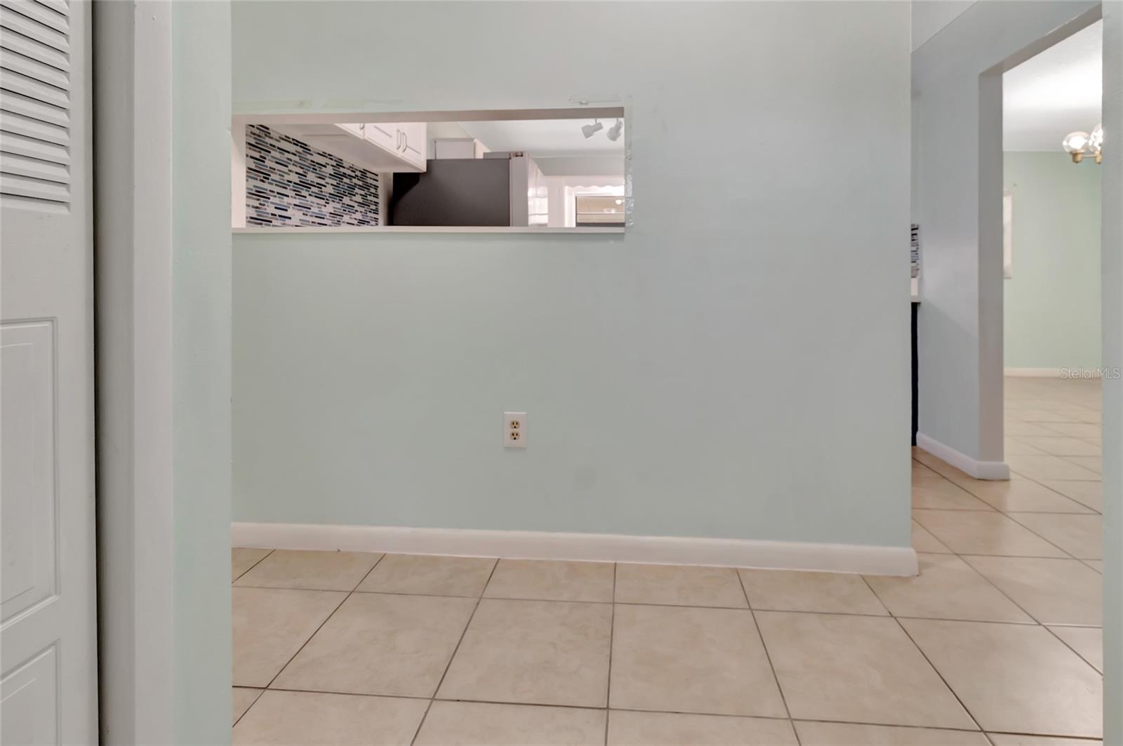 Image 3 of 49 For 3380 Blossom Street