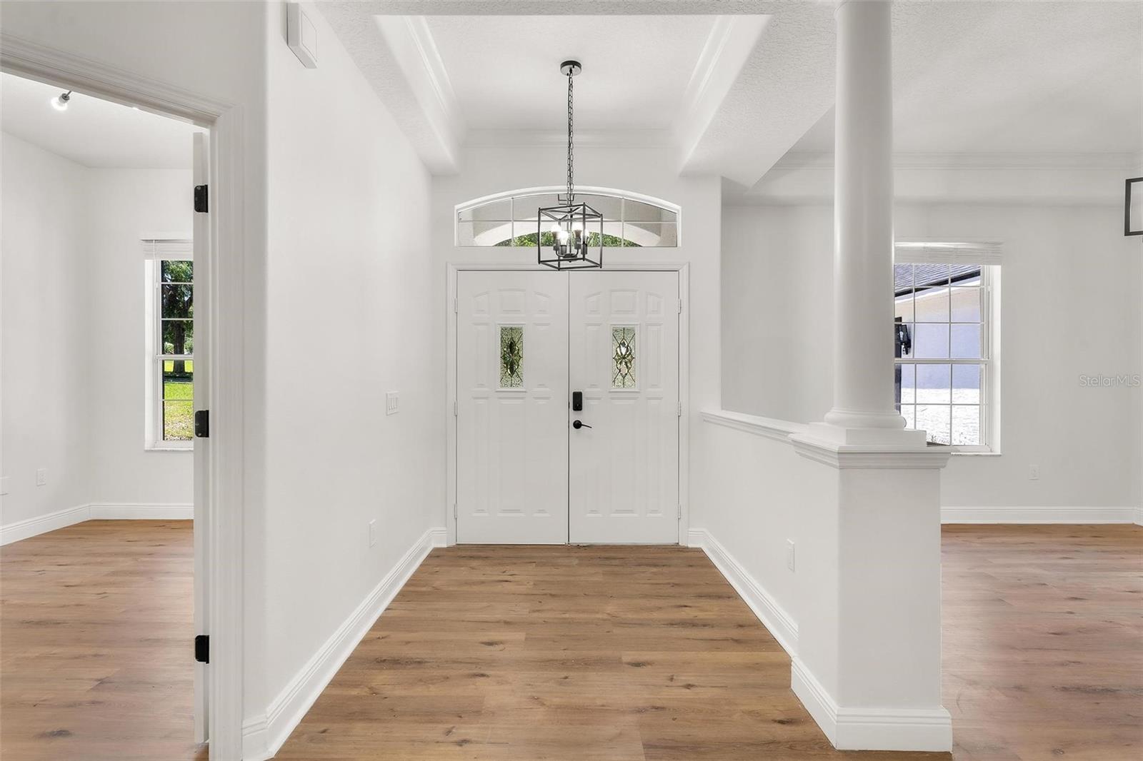 Image 8 of 47 For 39634 Harbor Hills Boulevard