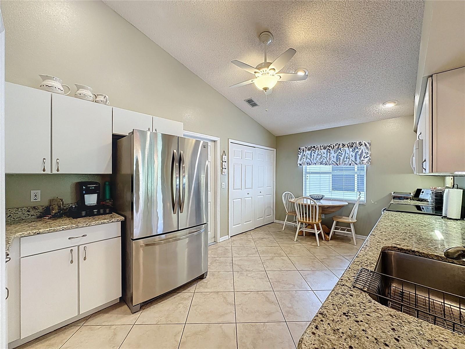 Image 11 of 69 For 3706 Doune Way