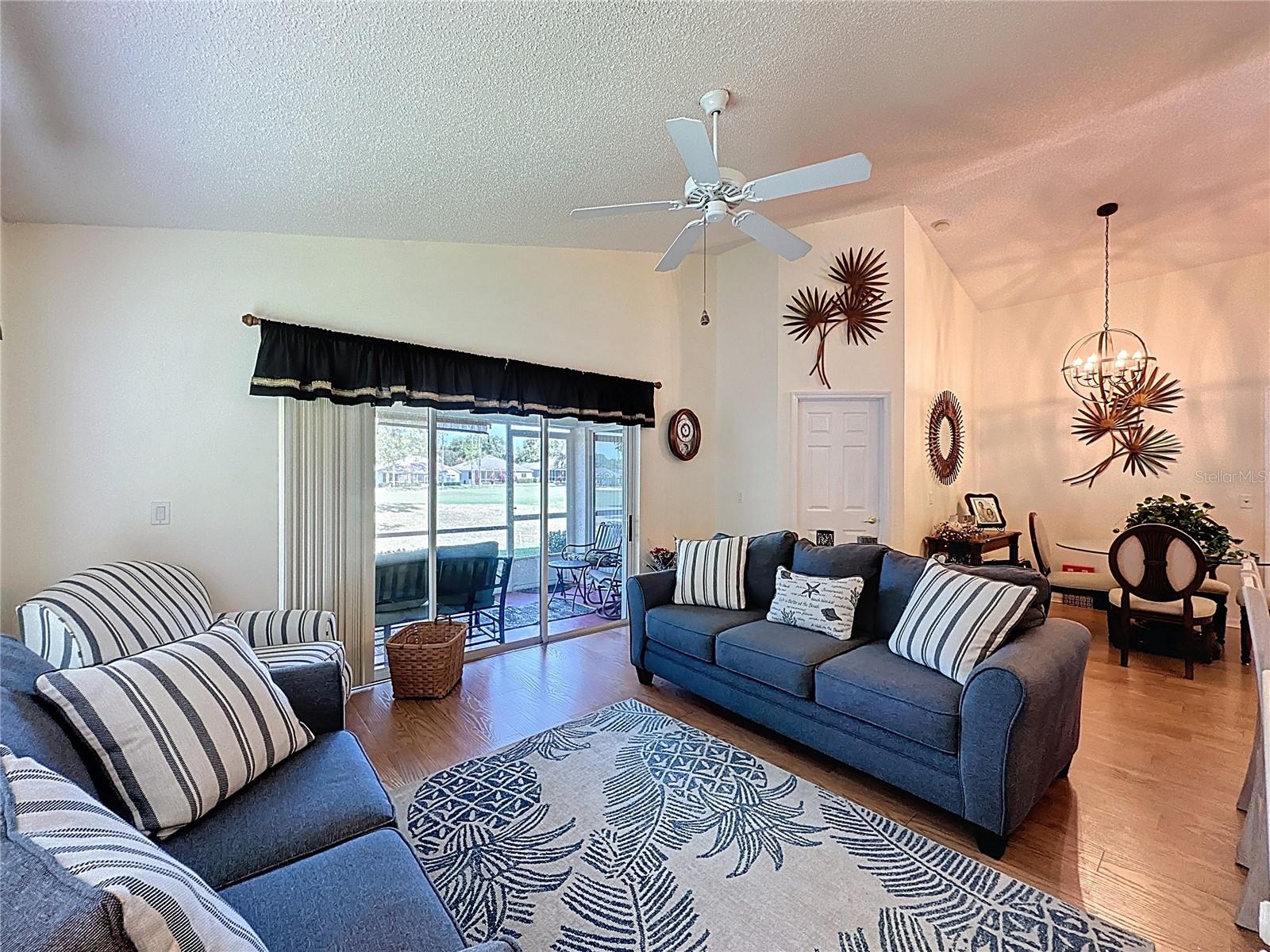 Image 17 of 69 For 3706 Doune Way