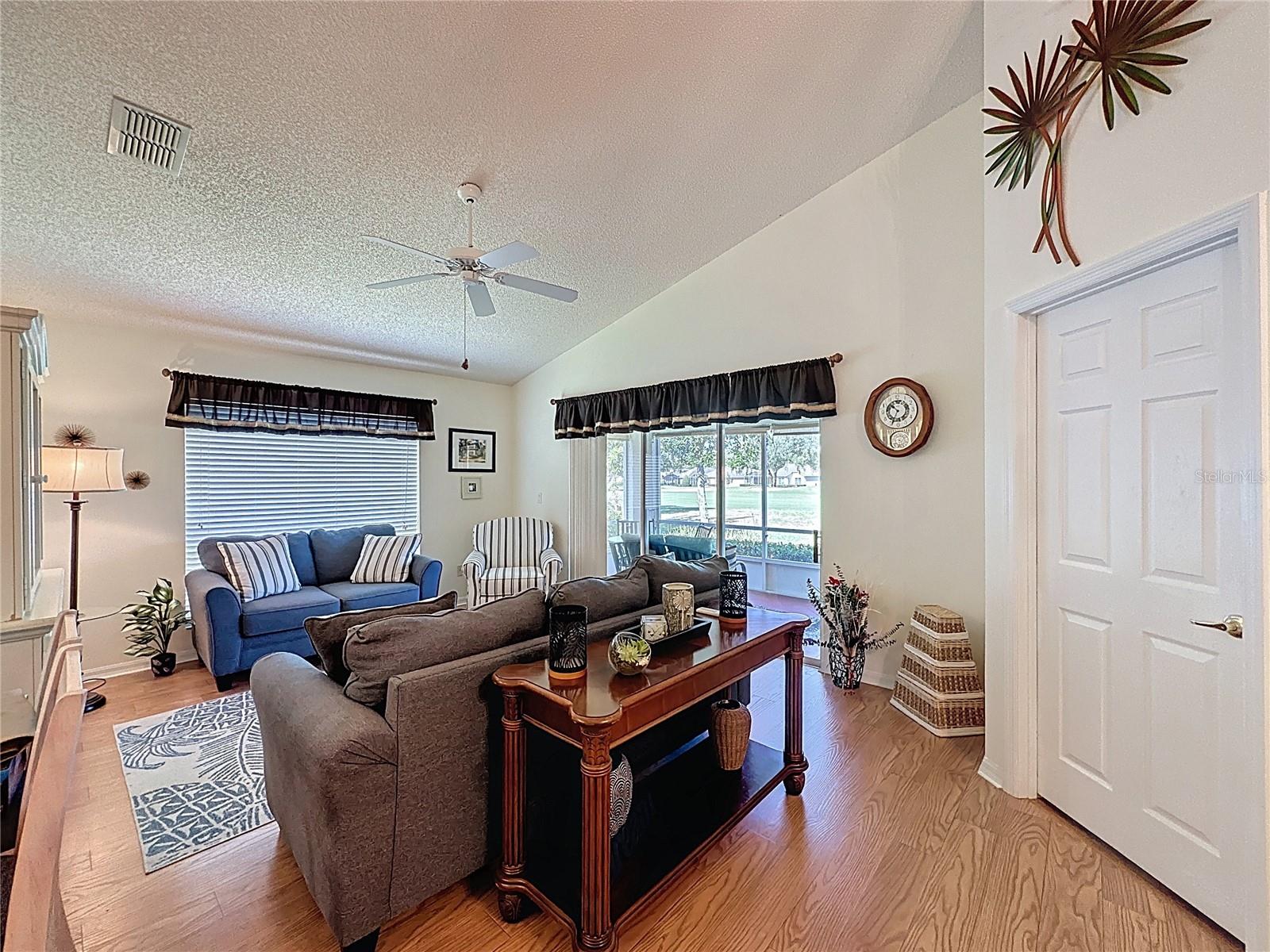 Image 21 of 69 For 3706 Doune Way