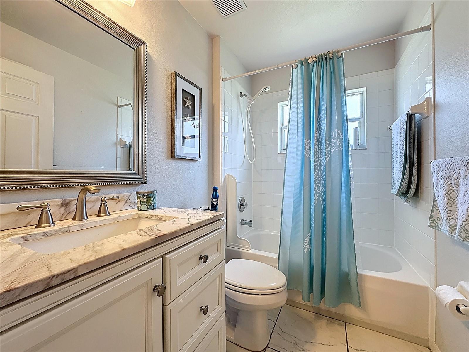 Image 30 of 69 For 3706 Doune Way