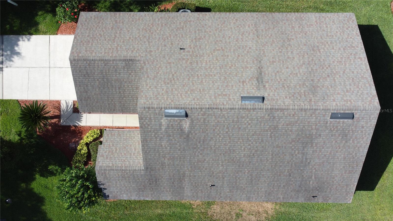 Image 33 of 69 For 3706 Doune Way