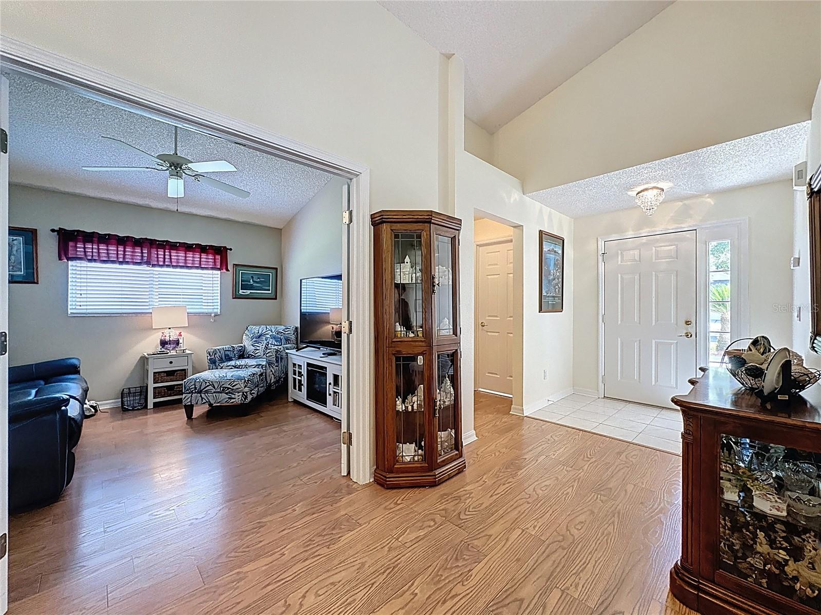 Image 7 of 69 For 3706 Doune Way