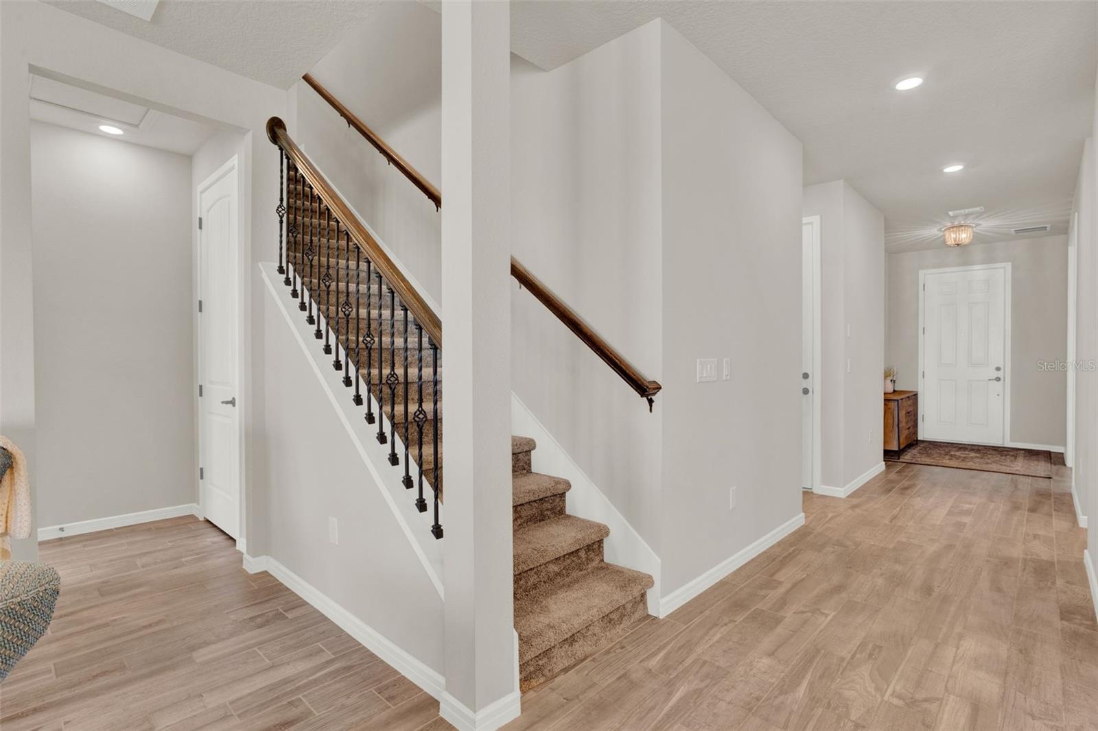 Image 16 of 55 For 7627 Taormina Way