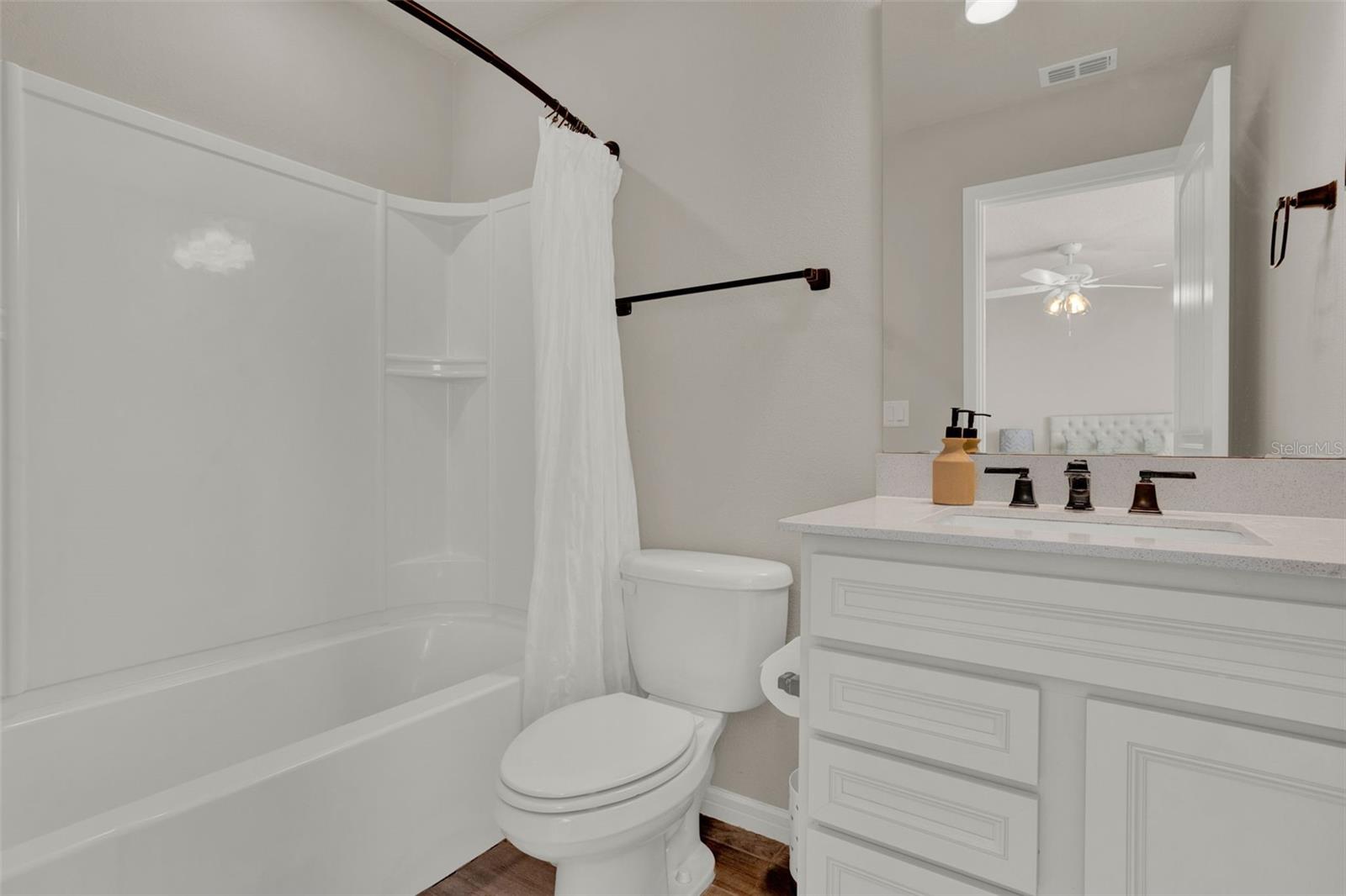 Image 22 of 55 For 7627 Taormina Way