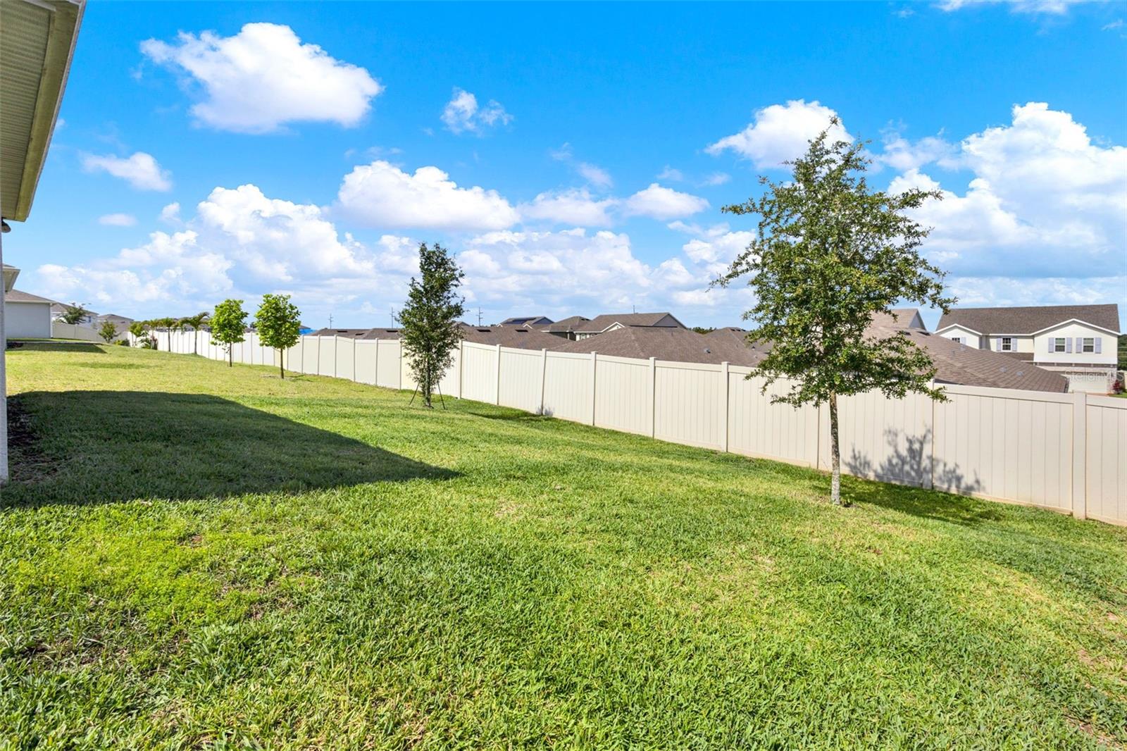 Image 38 of 55 For 7627 Taormina Way