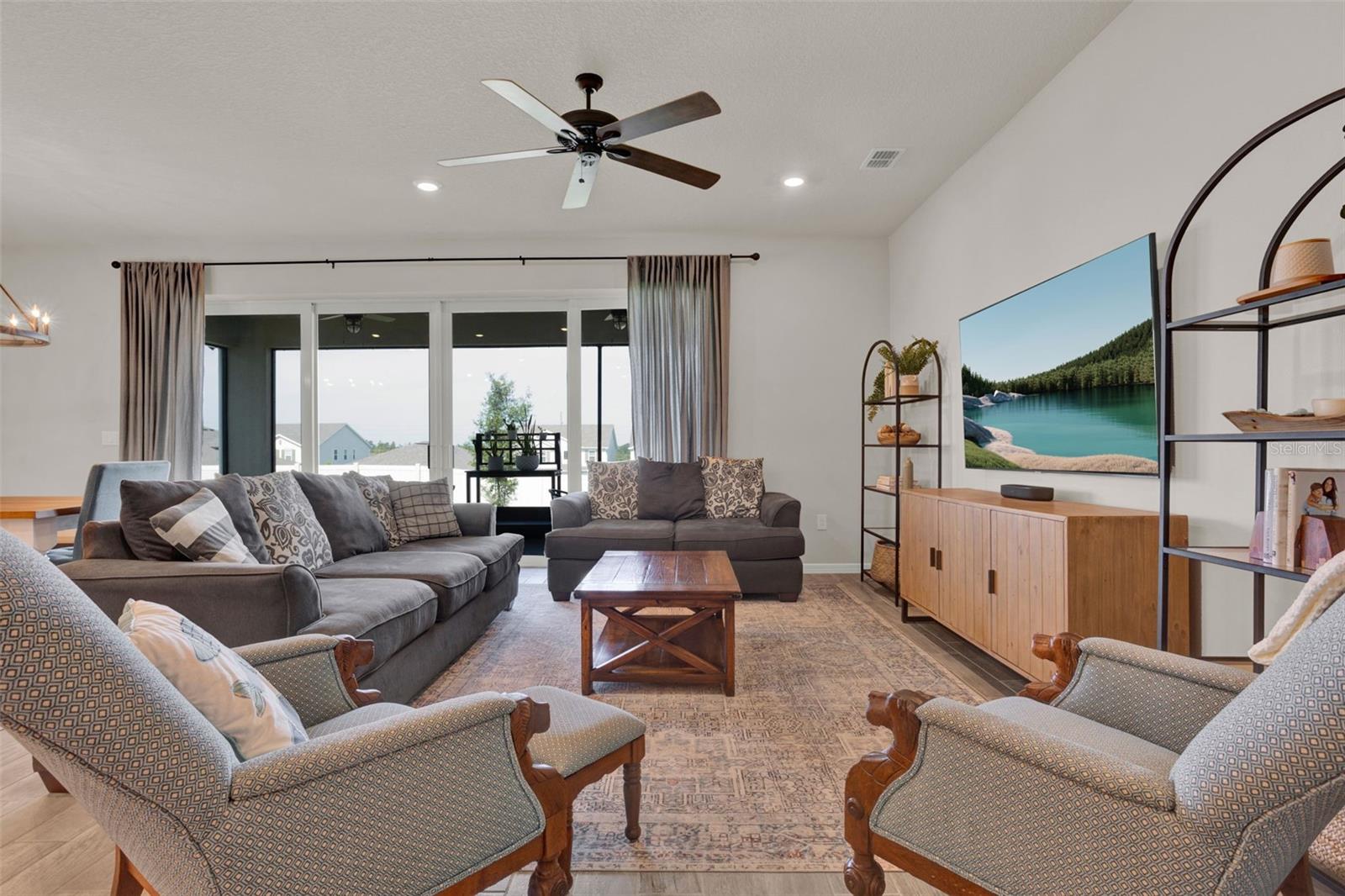 Image 4 of 55 For 7627 Taormina Way