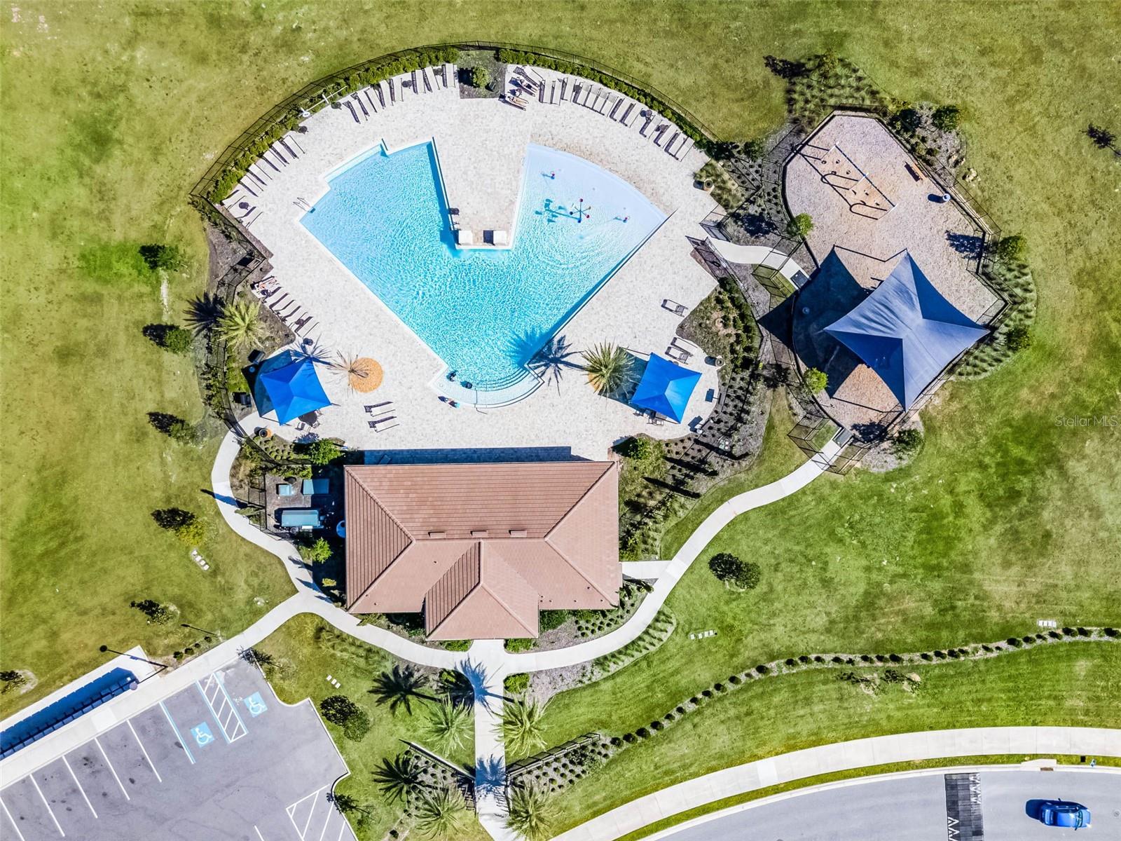 Image 48 of 55 For 7627 Taormina Way