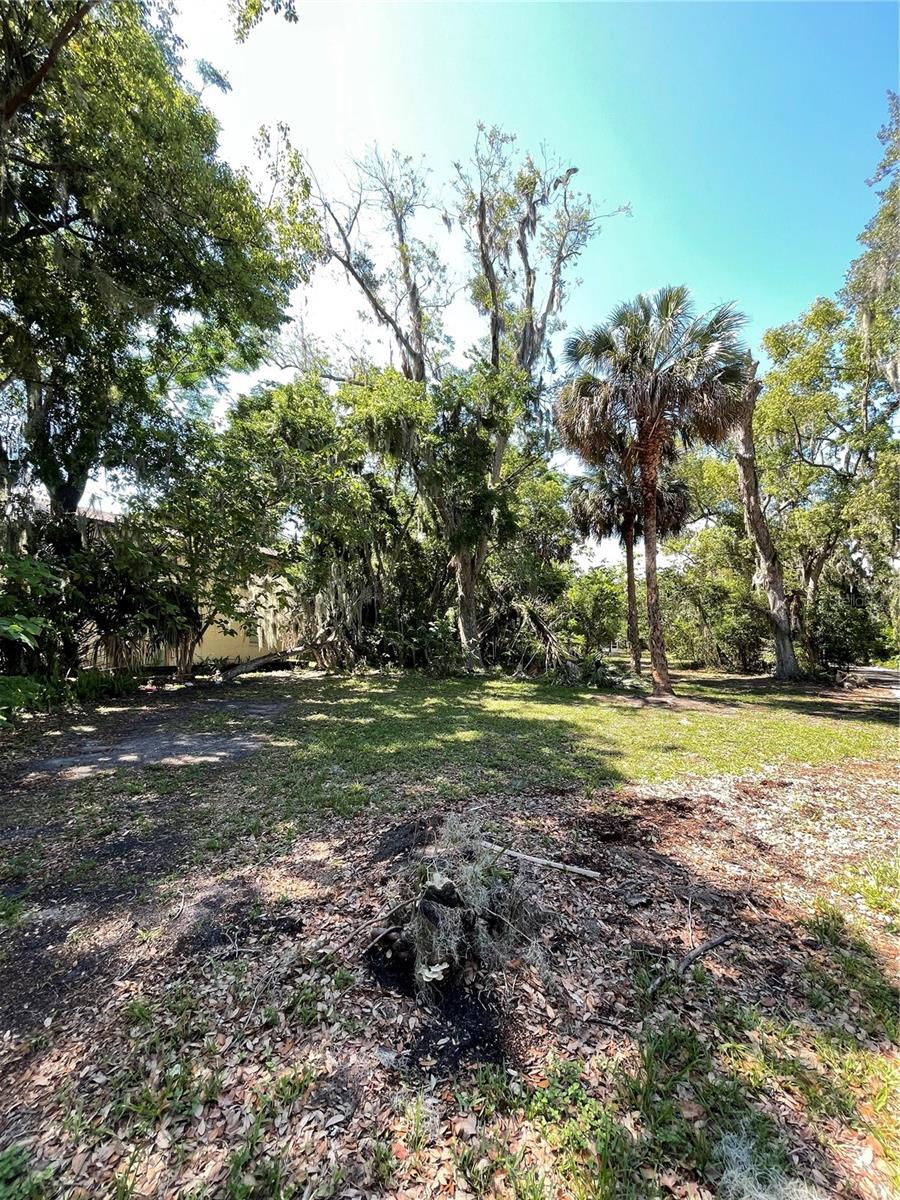 Image 2 of 7 For 305 Gaines Street