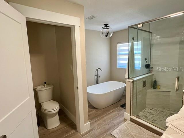 Image 8 of 15 For 2227 Spring Garden Avenue