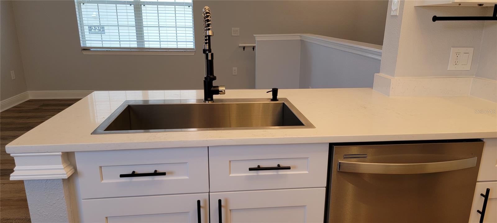 Image 18 of 39 For 213 Southern Pecan Circle 101