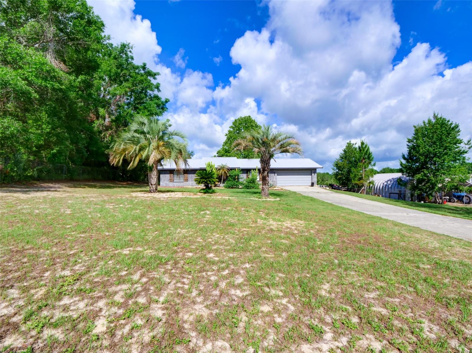 Image 3 of 36 For 37149 Grays Airport