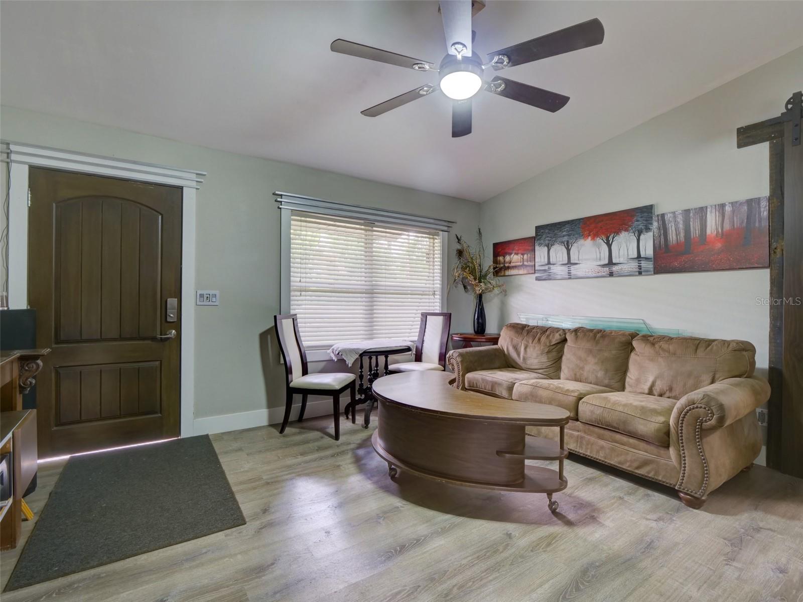 Image 4 of 36 For 37149 Grays Airport