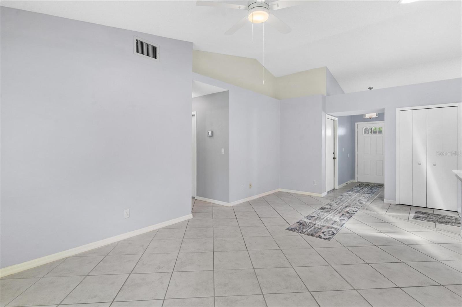 Image 7 of 48 For 26608 Racquet Circle