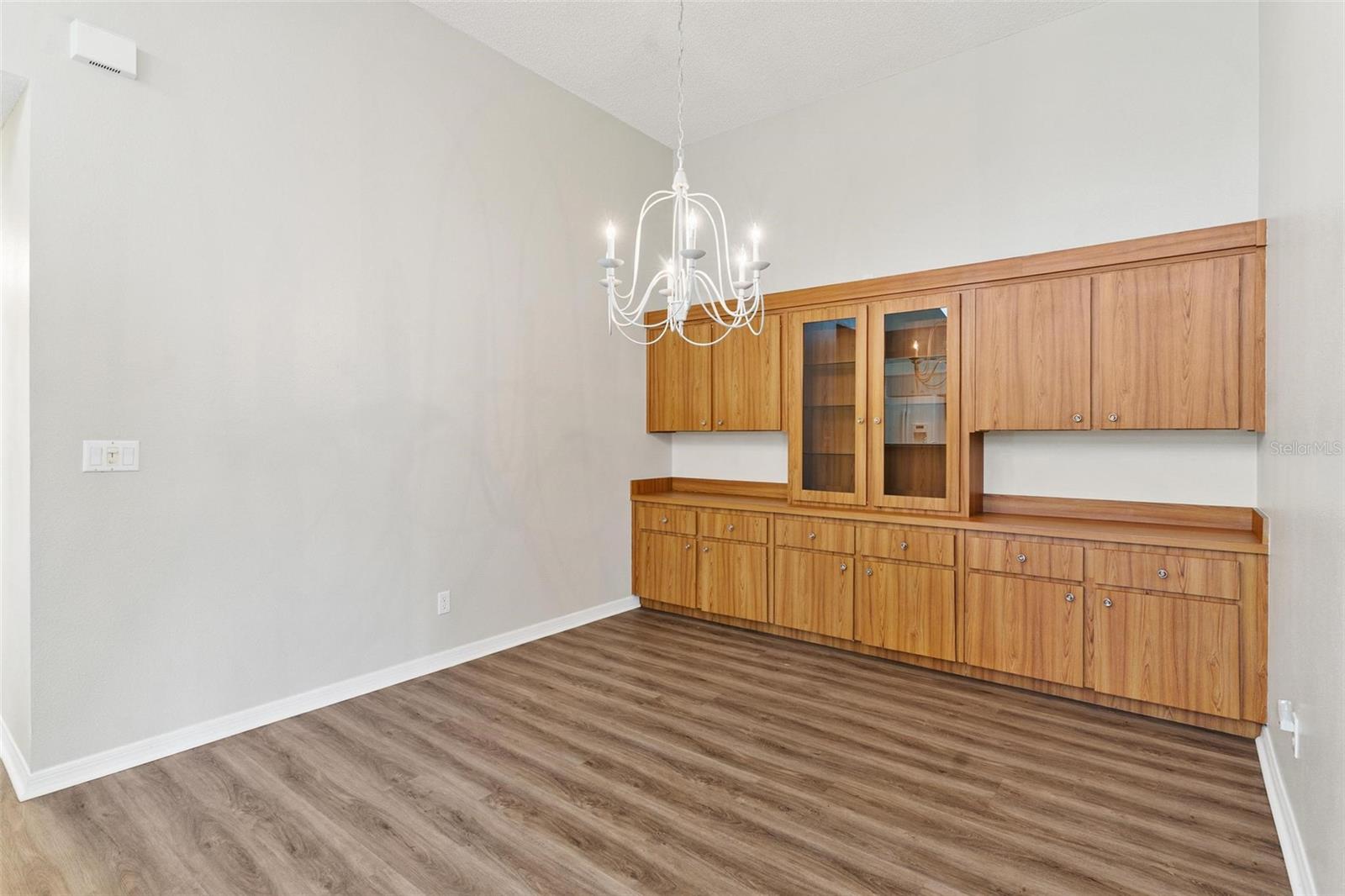 Image 15 of 49 For 26030 Newcombe Circle