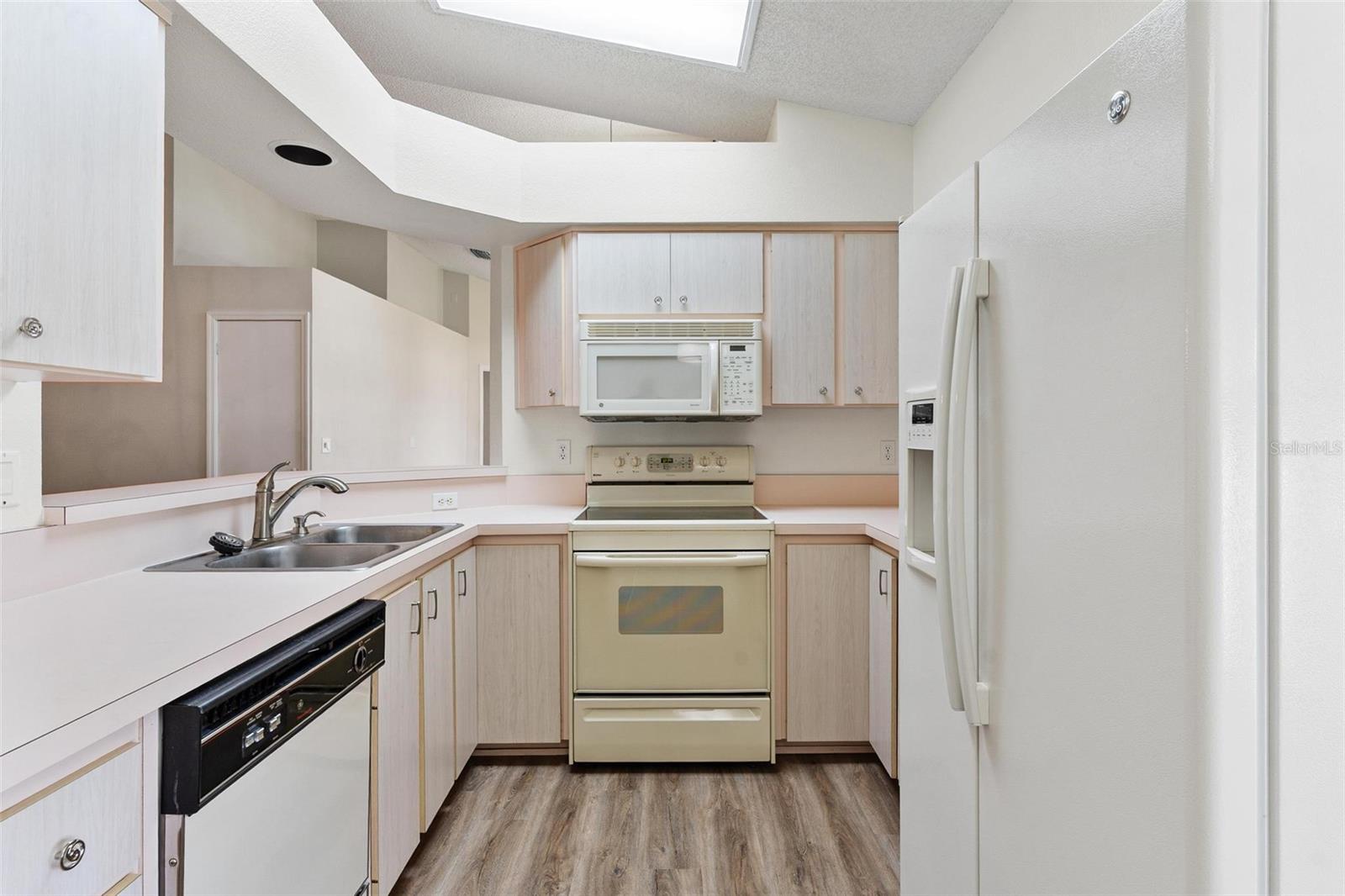 Image 16 of 49 For 26030 Newcombe Circle