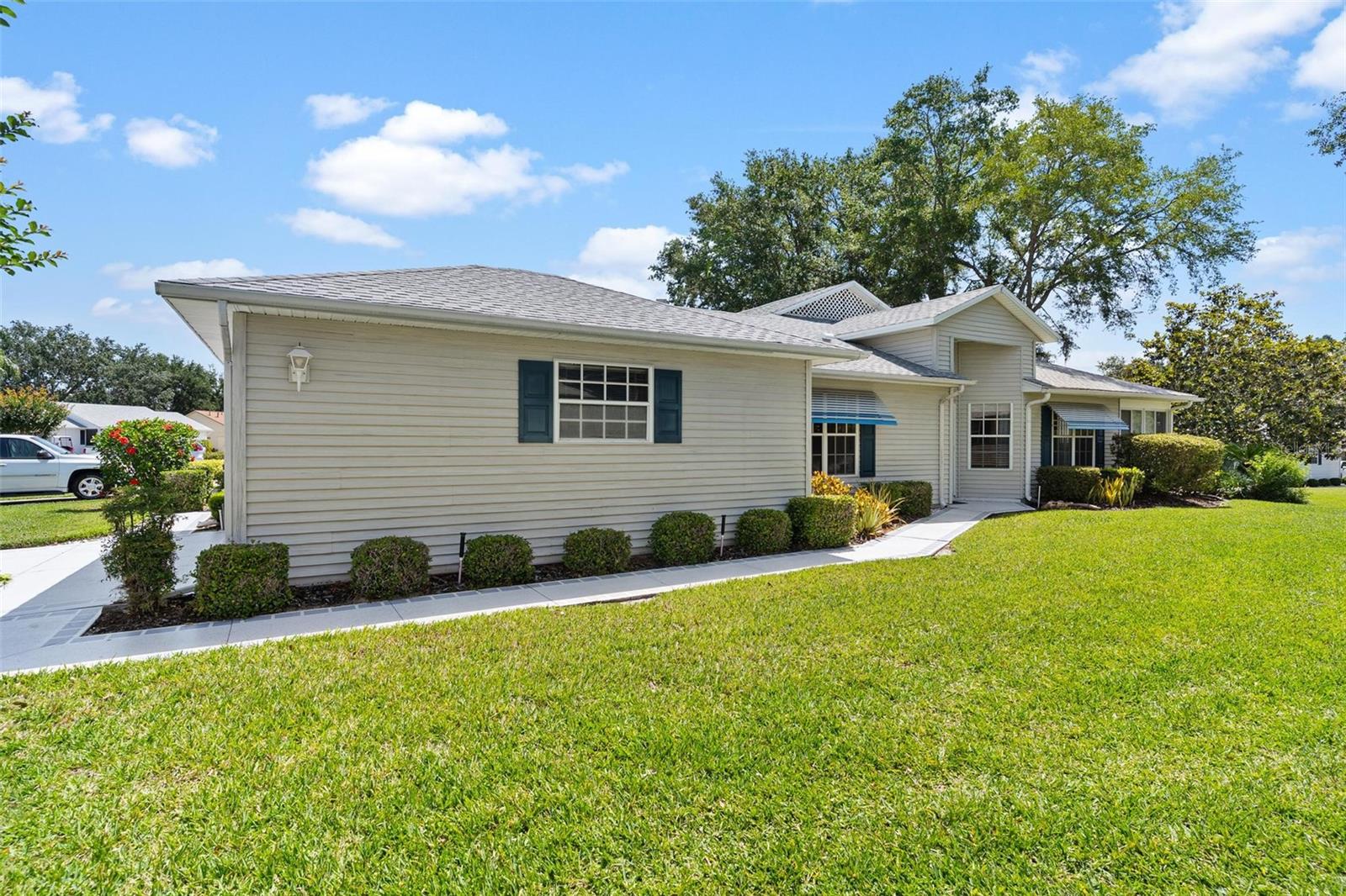 Image 6 of 49 For 26030 Newcombe Circle