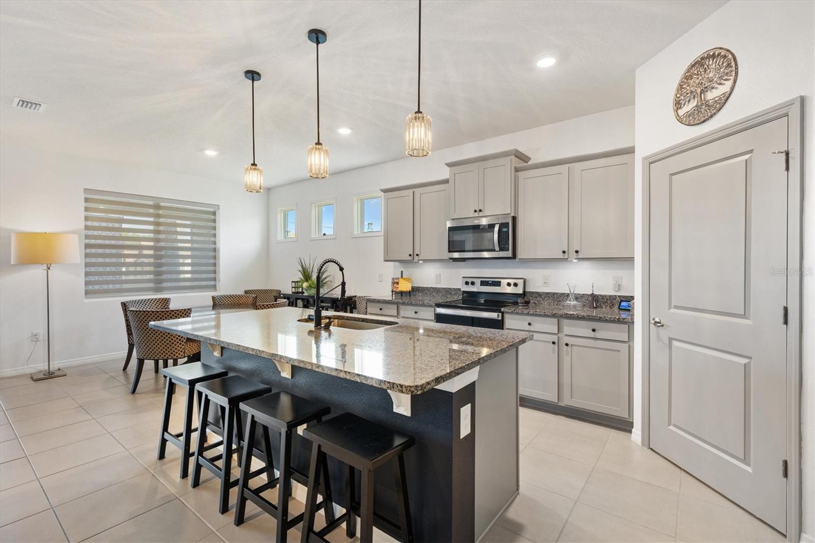 Image 15 of 34 For 8178 Penrose Place