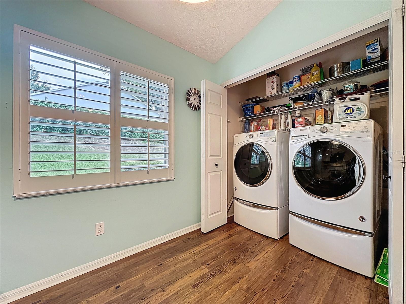 Image 20 of 80 For 3525 Rollingbrook Street