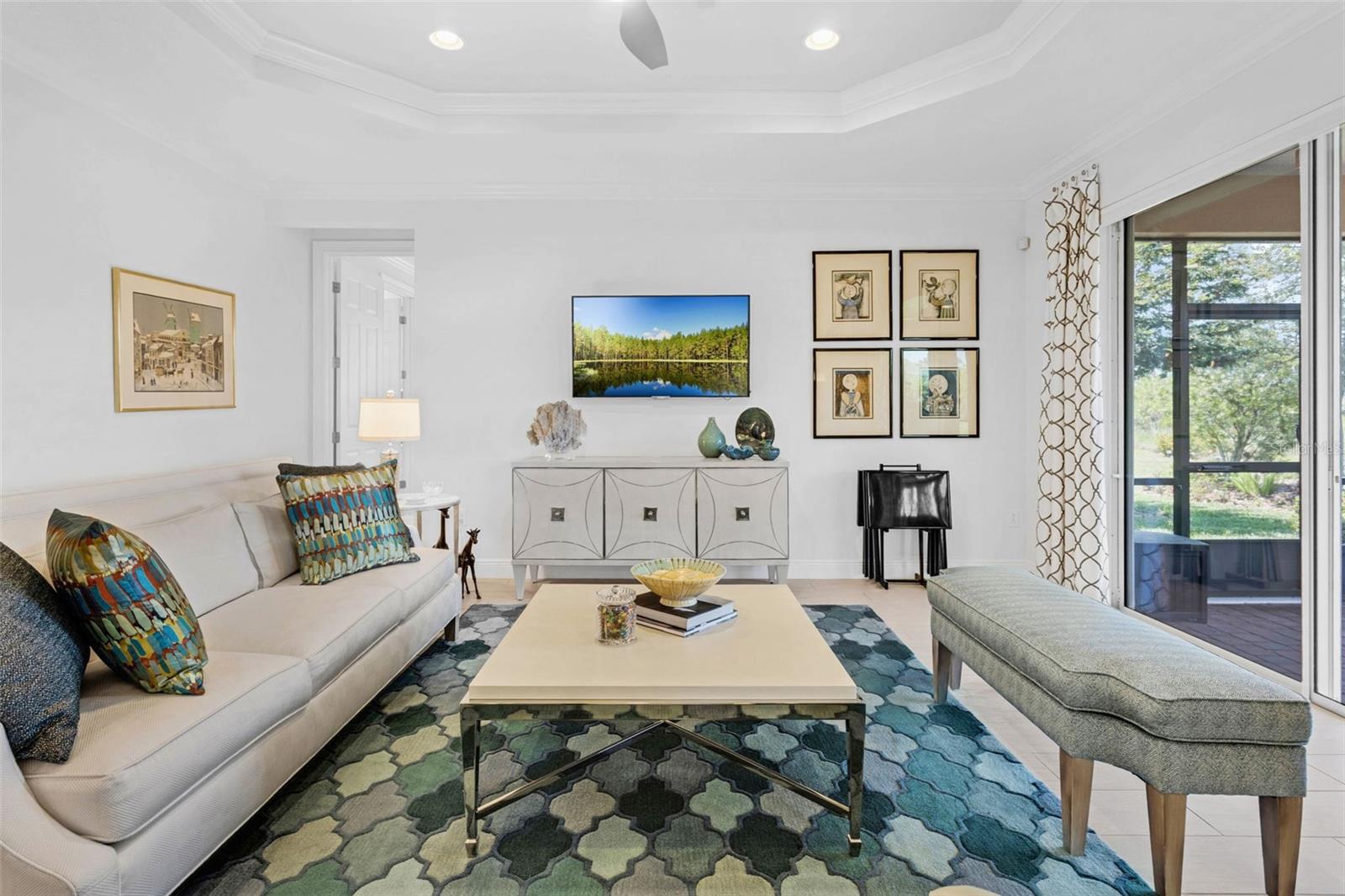 Image 11 of 71 For 453 Treviso Drive