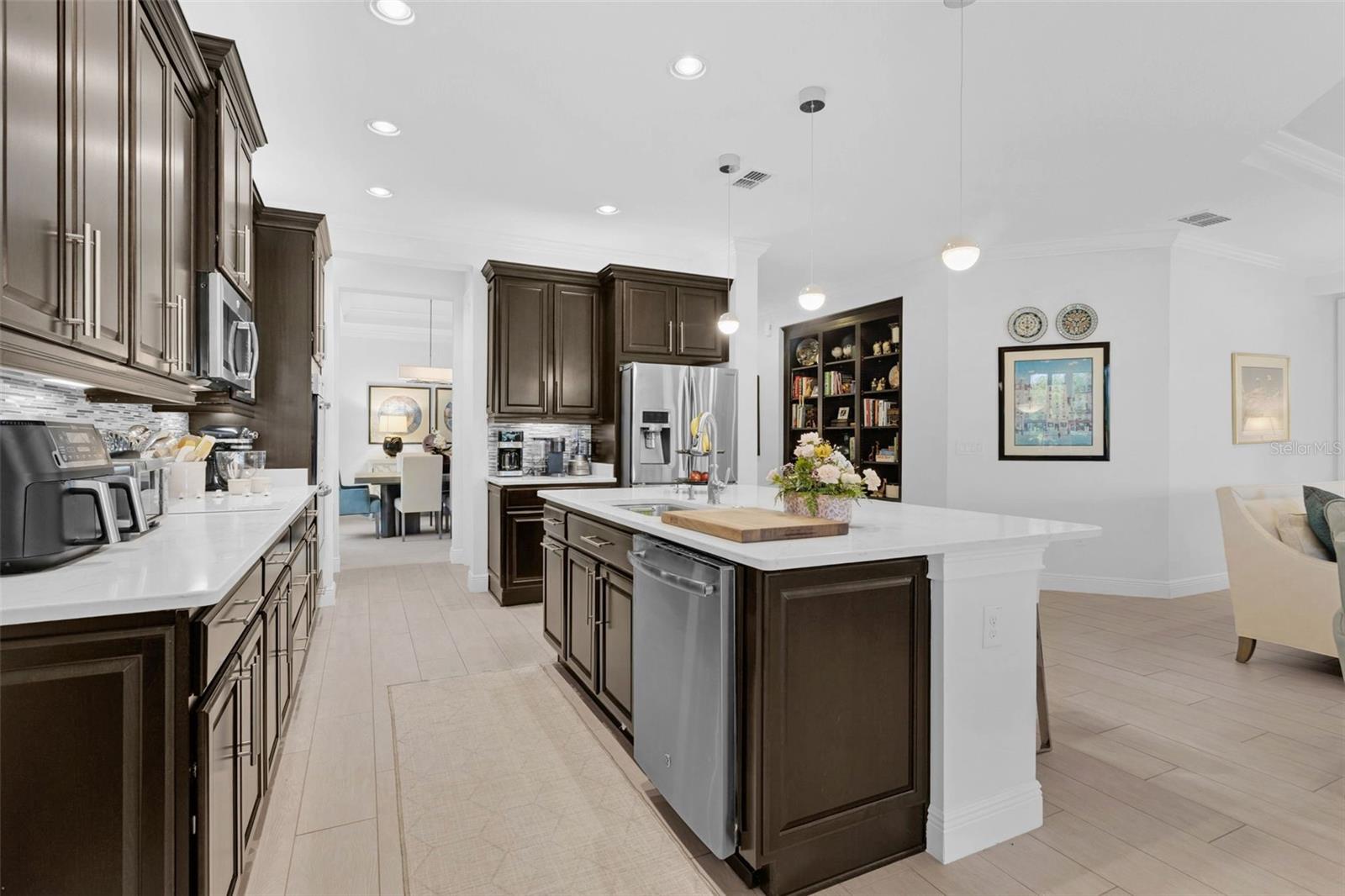 Image 17 of 71 For 453 Treviso Drive