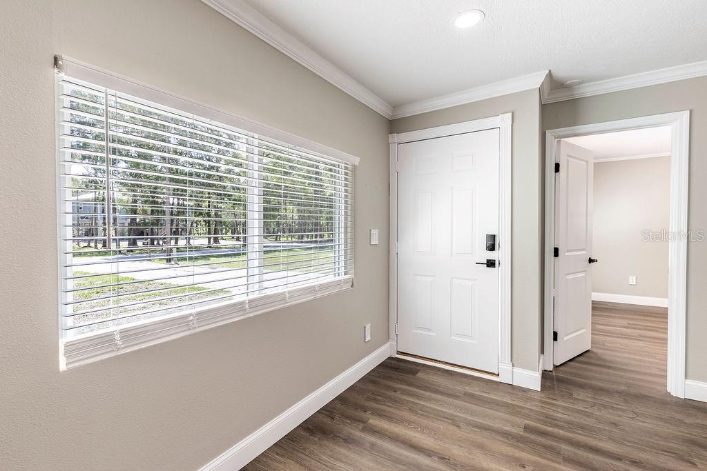 Image 12 of 46 For 6806 Holly Oak Point