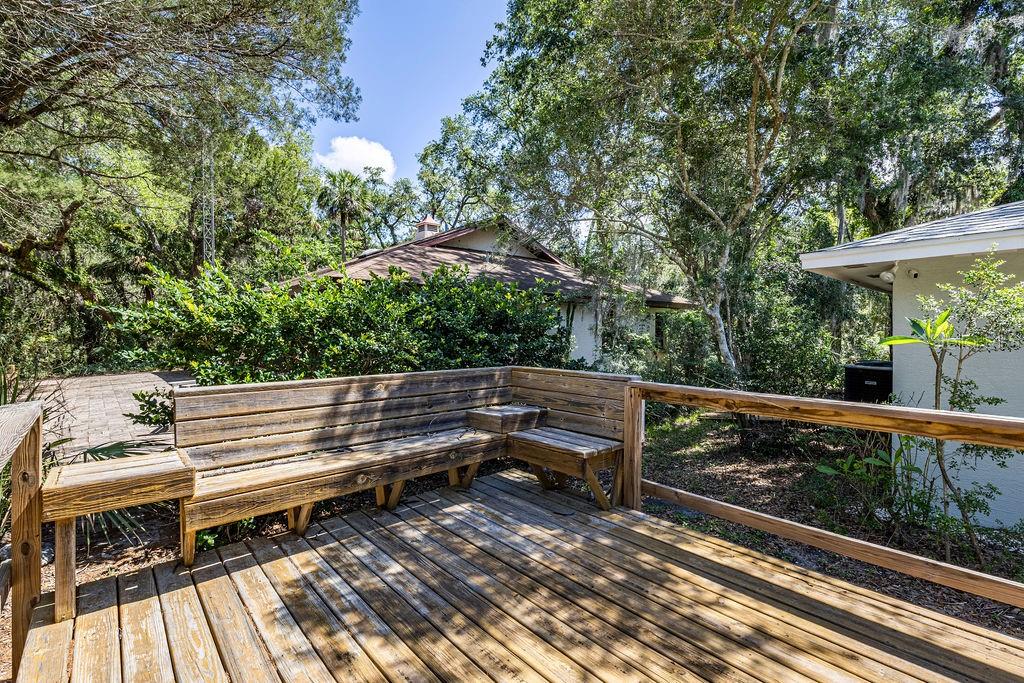 Image 34 of 46 For 6806 Holly Oak Point