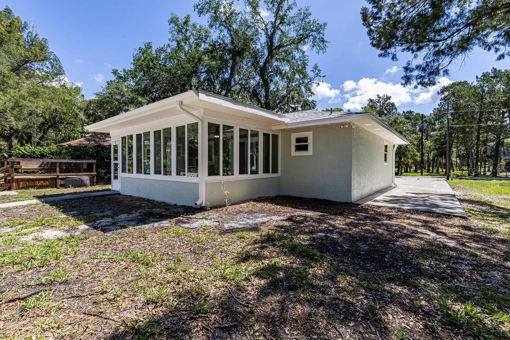 Image 37 of 46 For 6806 Holly Oak Point
