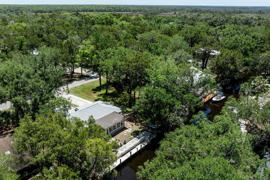 Image 43 of 46 For 6806 Holly Oak Point