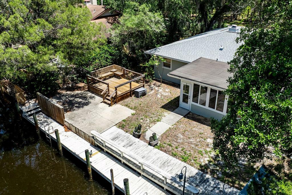 Image 6 of 46 For 6806 Holly Oak Point