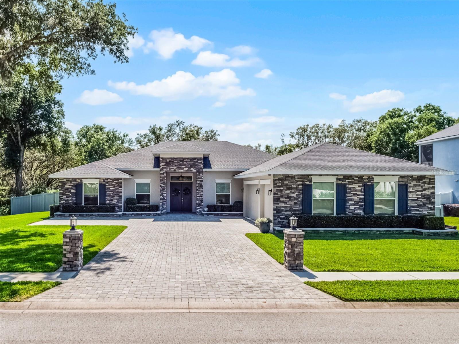 Details for 9518 Mid Summer Lane, LEESBURG, FL 34788
