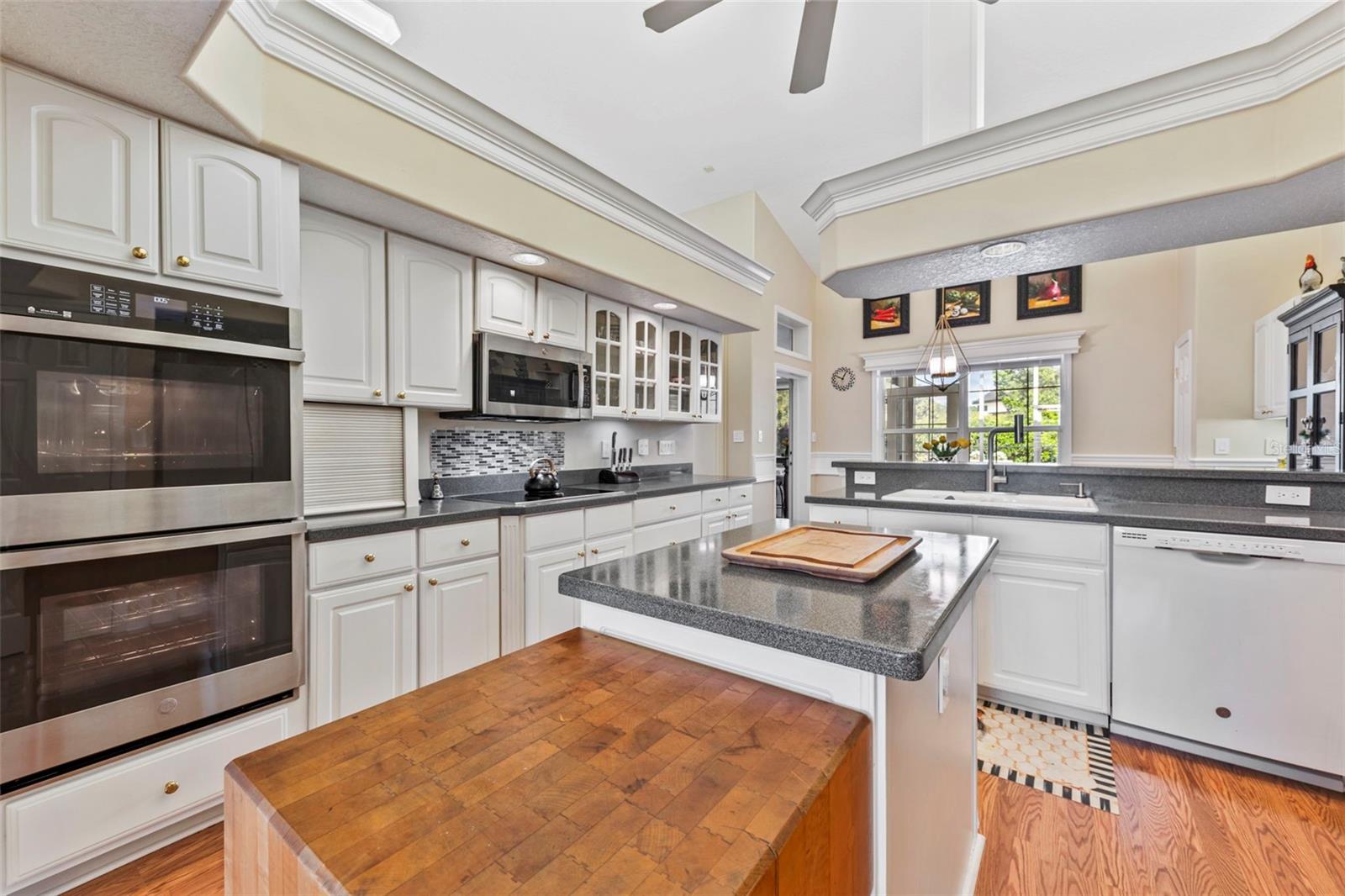 Image 19 of 24 For 34021 Park Lane