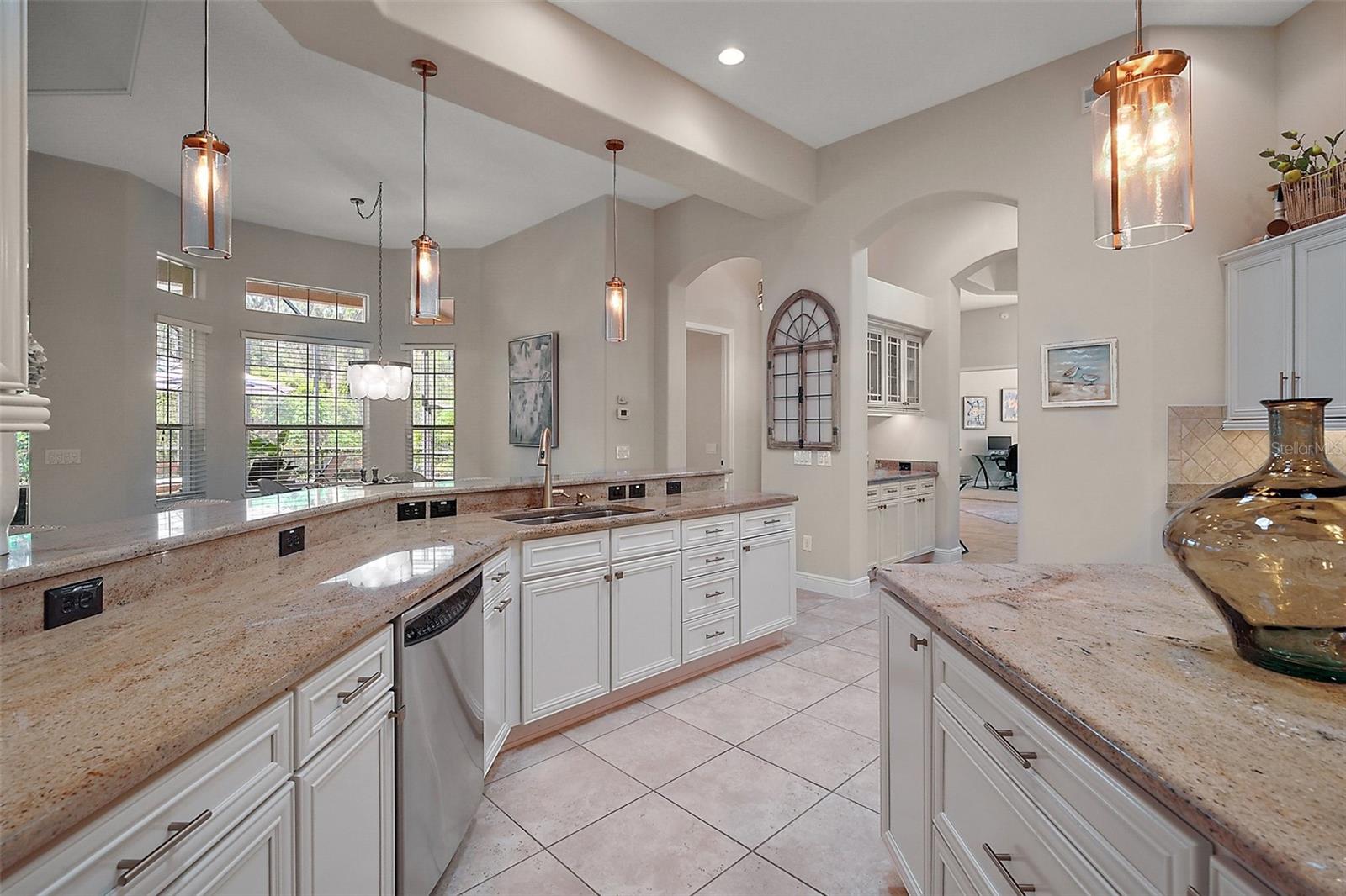 Image 10 of 43 For 2204 Baypoint Way