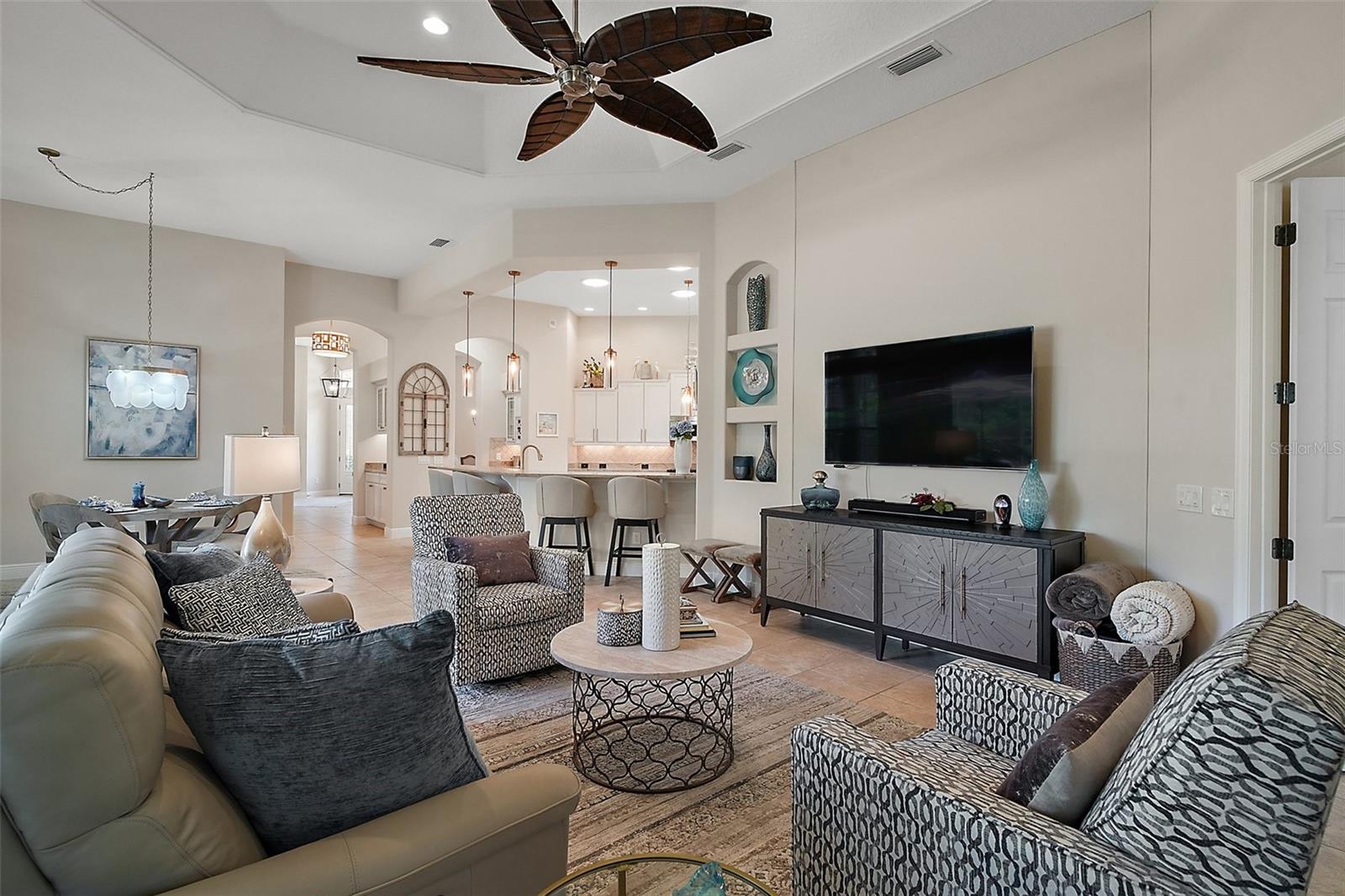 Image 7 of 43 For 2204 Baypoint Way