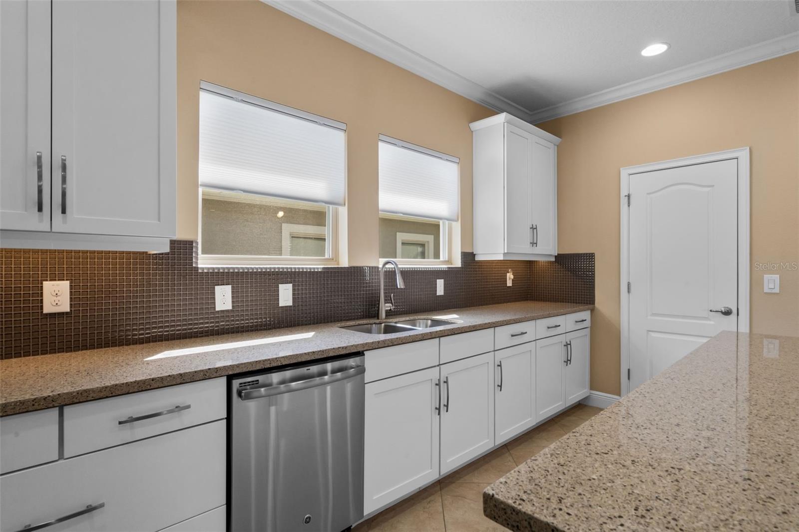 Image 14 of 70 For 2602 Stargrass Circle