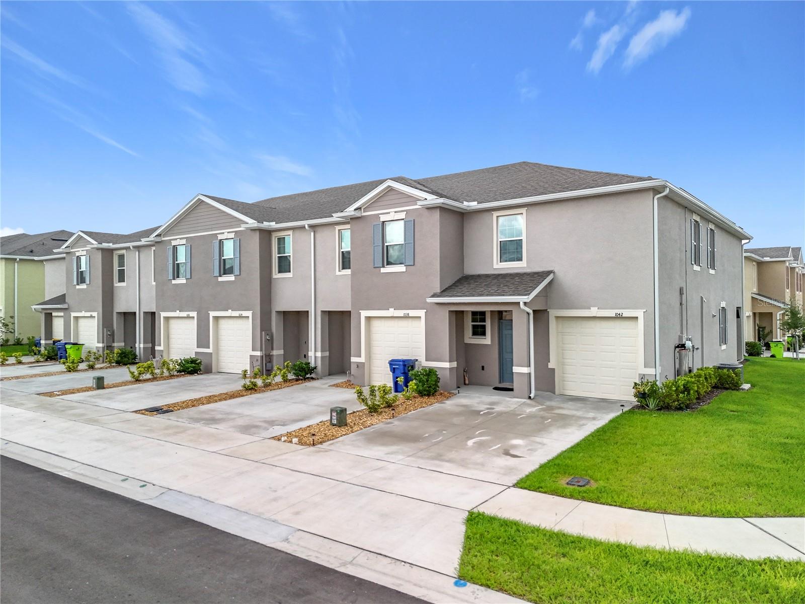 Details for 1042 Lido Drive, HOWEY IN THE HILLS, FL 34737