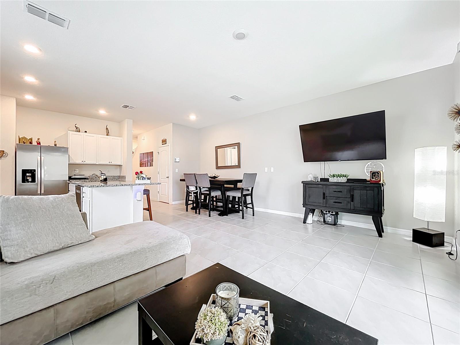 Image 19 of 44 For 1042 Lido Drive