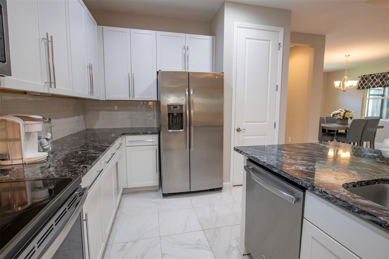 Image 15 of 64 For 179 Birchmont Drive