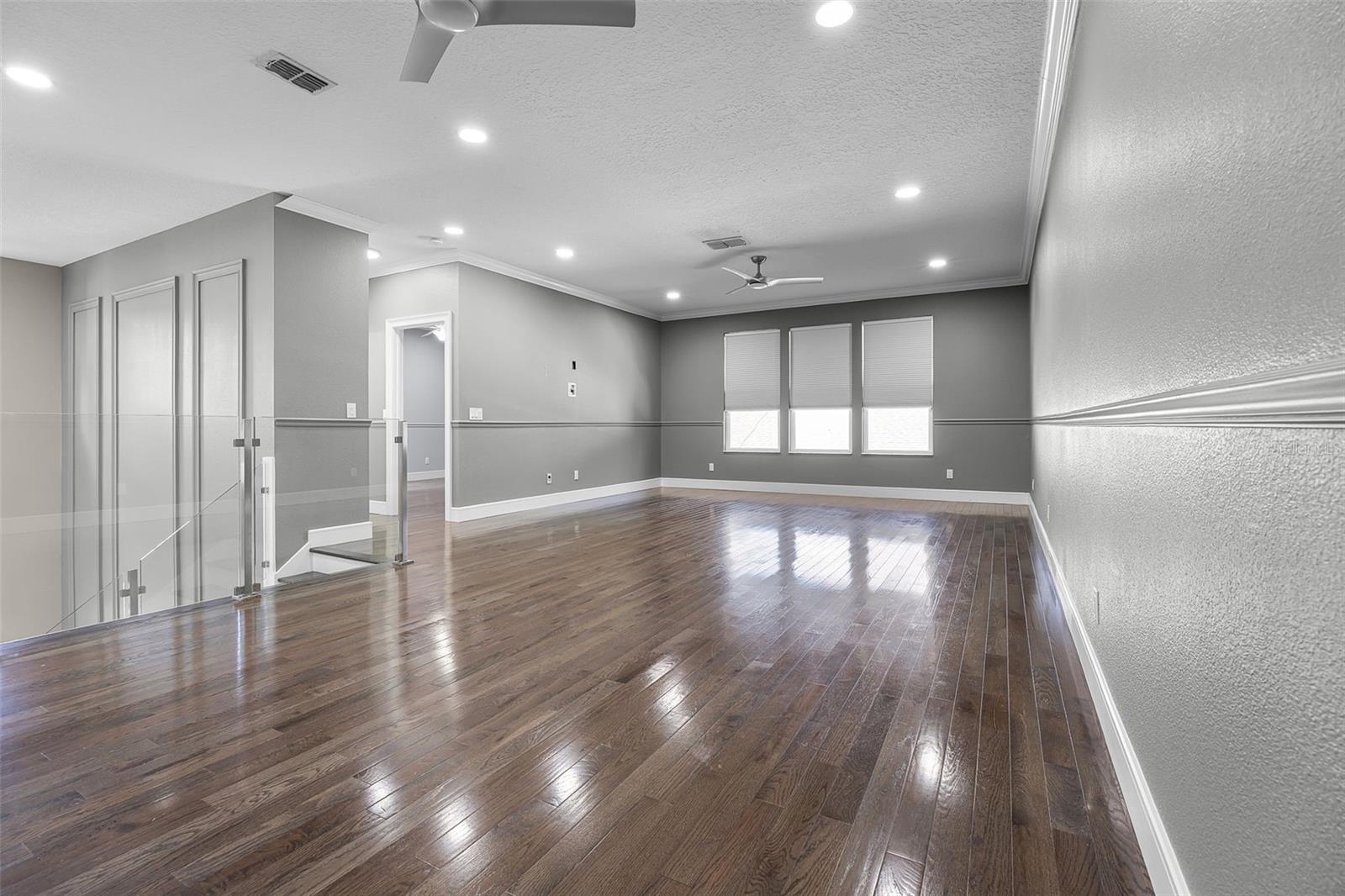 Image 28 of 59 For 12833 Hyland Lane