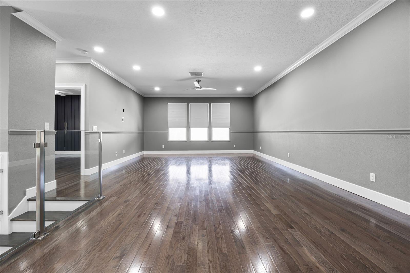 Image 31 of 59 For 12833 Hyland Lane
