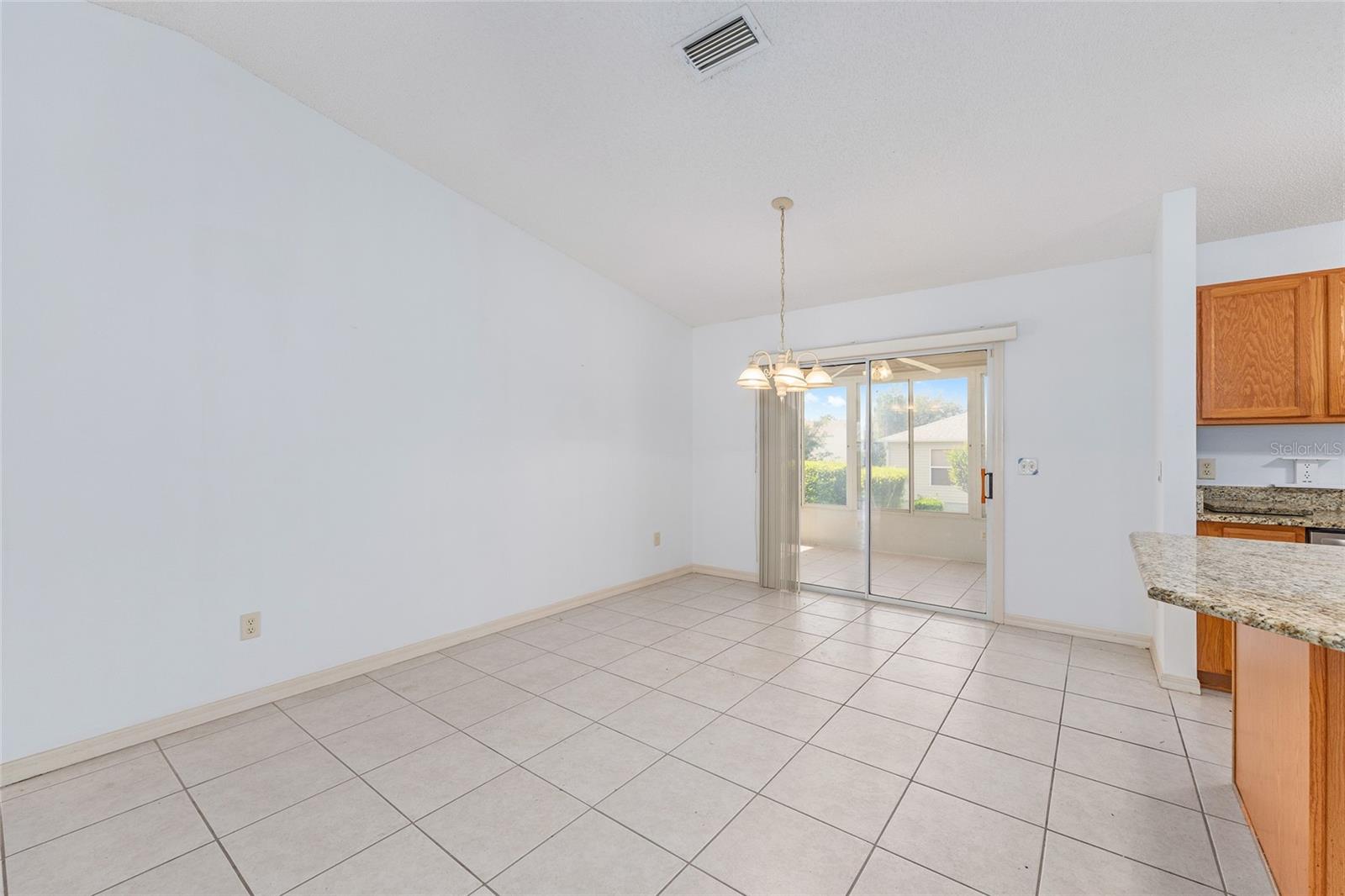 Image 12 of 42 For 17068 96th Chapelwood Circle