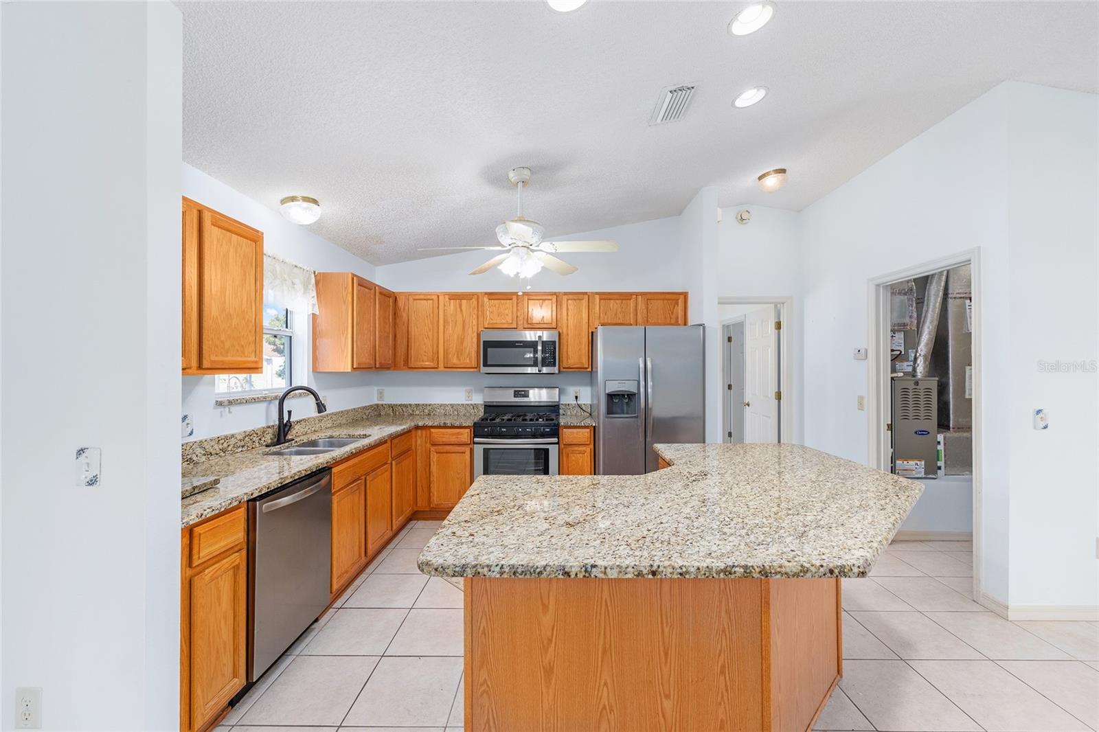 Image 15 of 42 For 17068 96th Chapelwood Circle