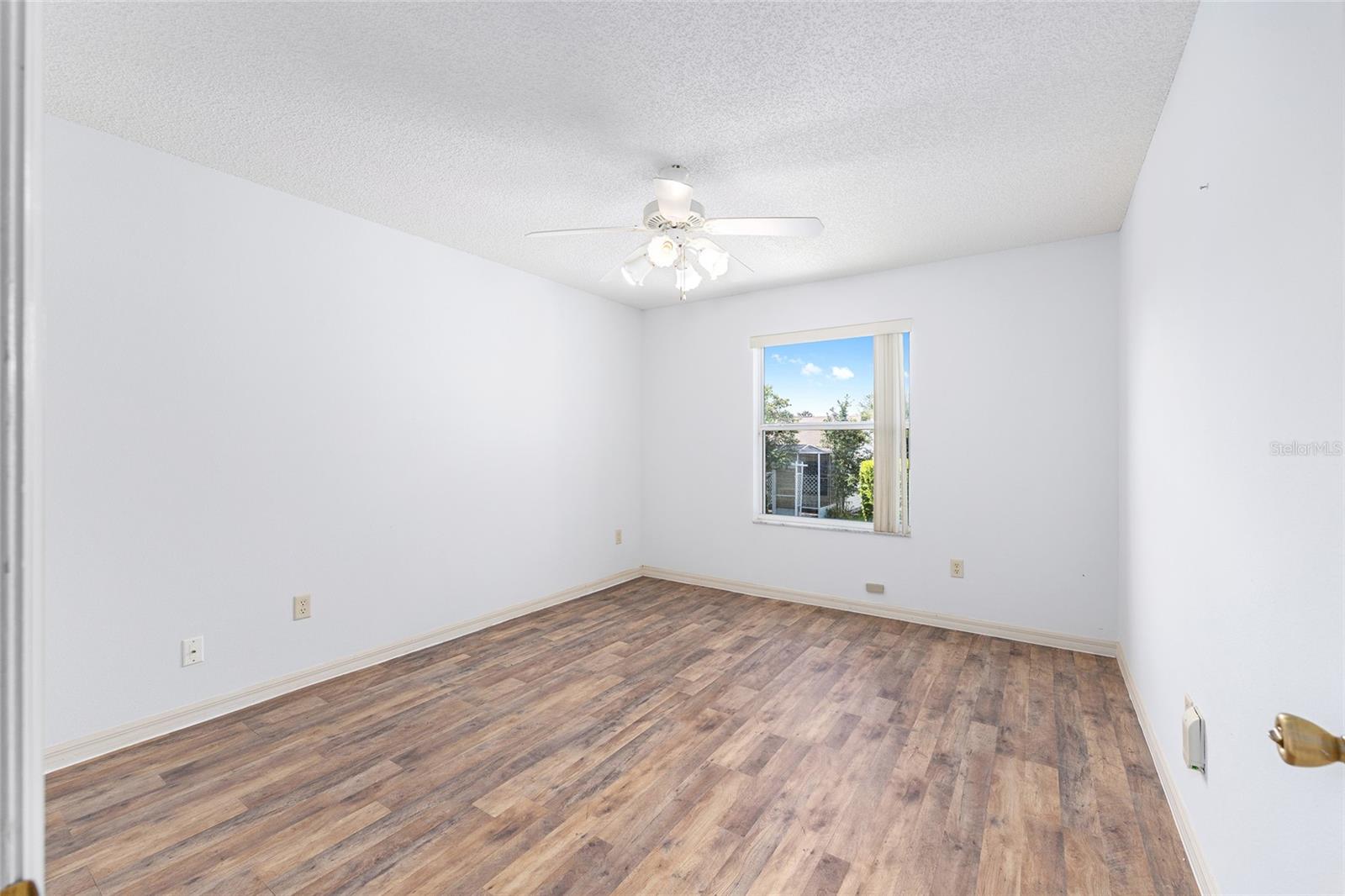 Image 27 of 42 For 17068 96th Chapelwood Circle