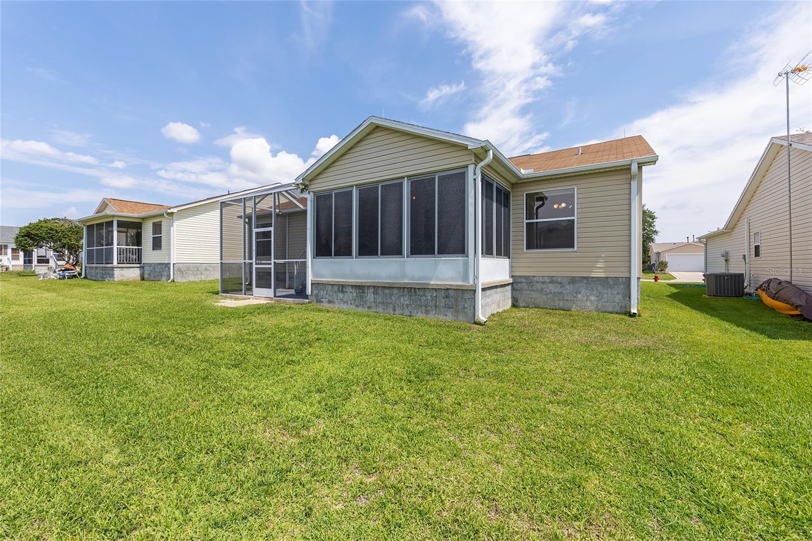 Image 38 of 42 For 17068 96th Chapelwood Circle