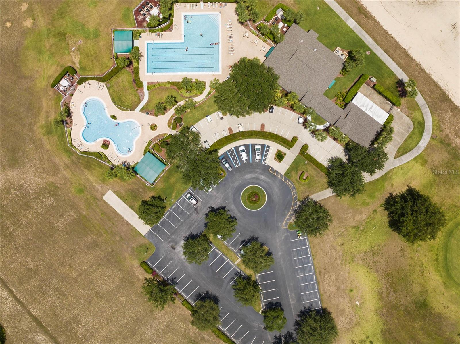 Image 63 of 68 For 2415 Twickingham Court